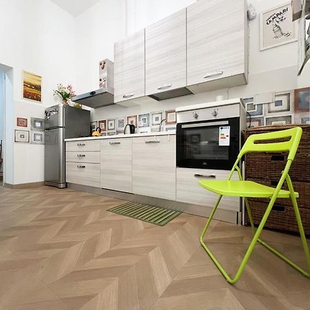 A Casa Di Ala Apartment Рим Екстериор снимка