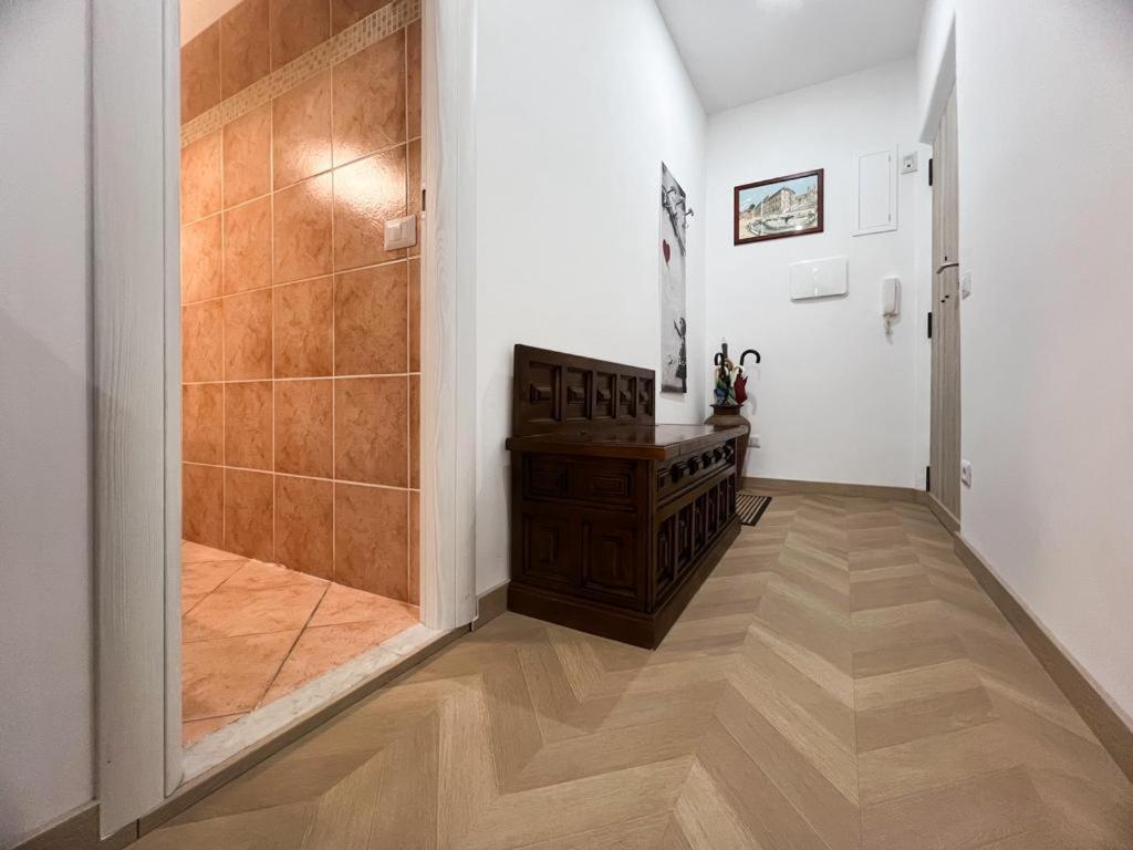 A Casa Di Ala Apartment Рим Екстериор снимка